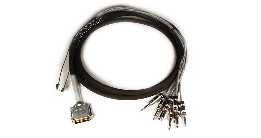 Cabo Avid DigiSnake DB25 para TS +4 dBu/-10 dBV 3,6m