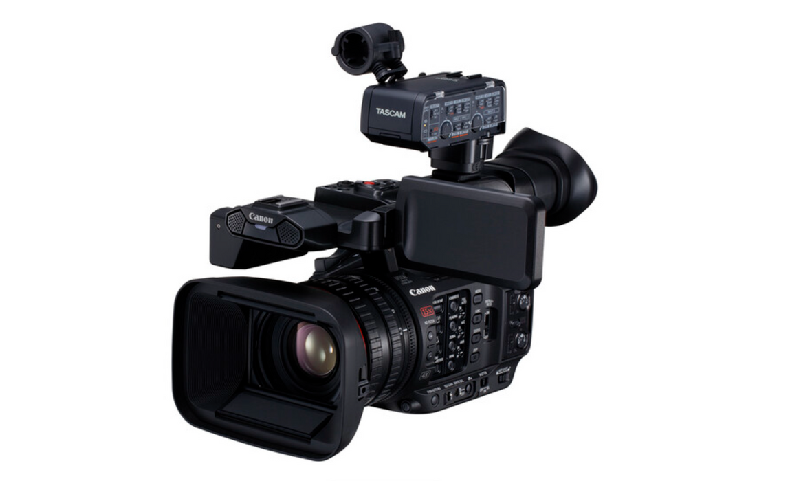 Adaptador de microfone TASCAM CA-XLR2d-C XLR para câmeras Canon