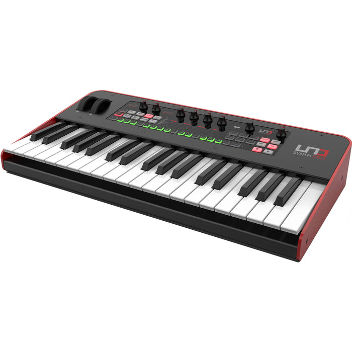 Sintetizador IK Multimedia UNO Synth Pro analógico parafônico