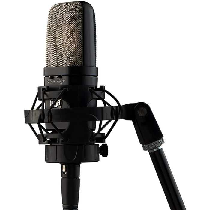 Microfone Warm Audio WA-14 condensador multipadrão