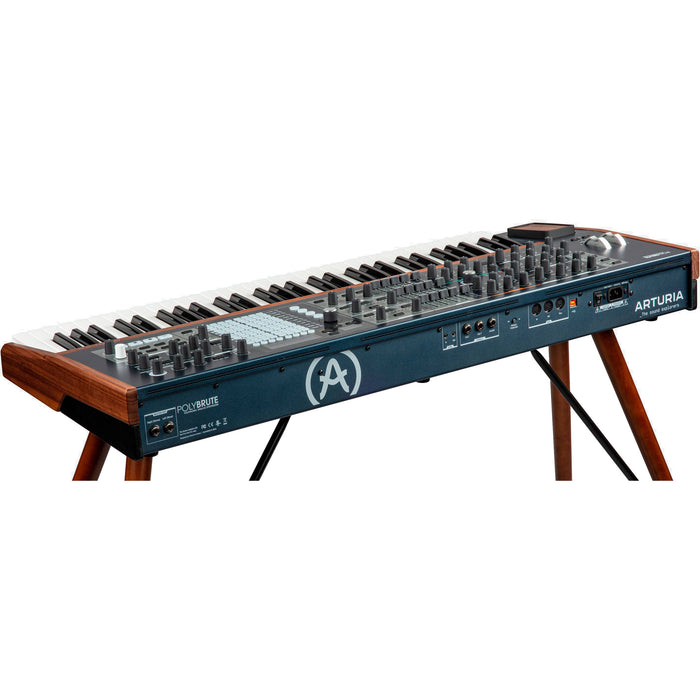 Sintetizador Arturia PolyBrute analógico polifônico