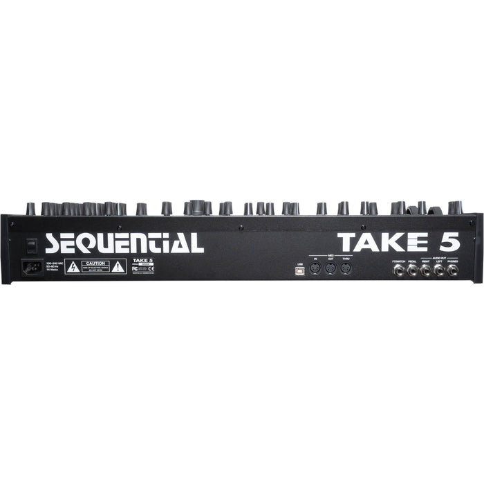 Sintetizador Sequential Take 5 analógico polifônico