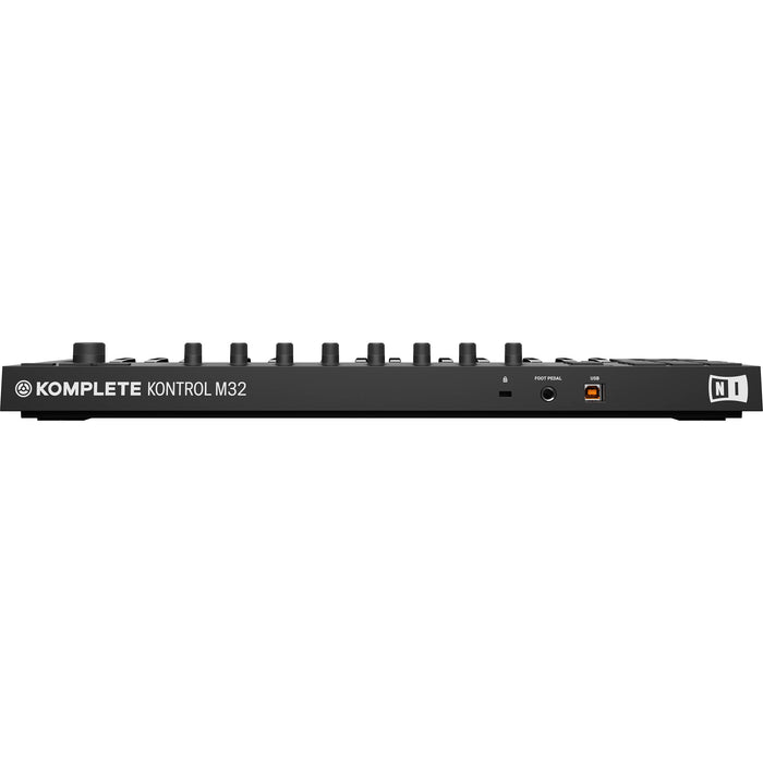 Controlador MIDI Native Instruments KOMPLETE KONTROL M32