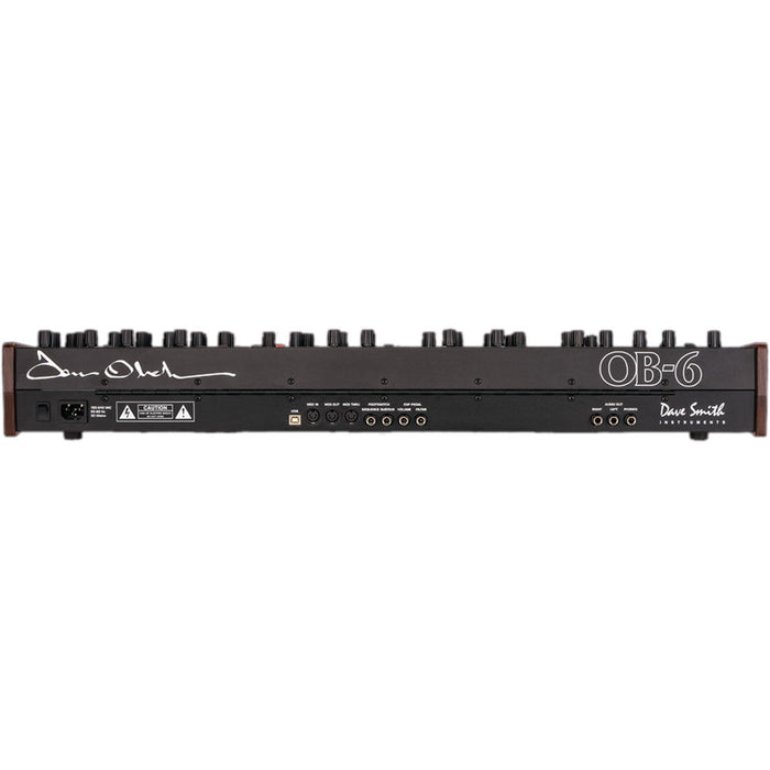 Sintetizador Sequential OB-6 analógico polifônico