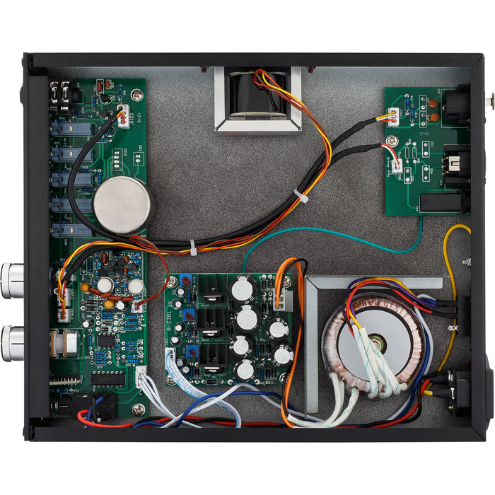 Pré-amplificador de microfone Warm Audio WA12 MKII black